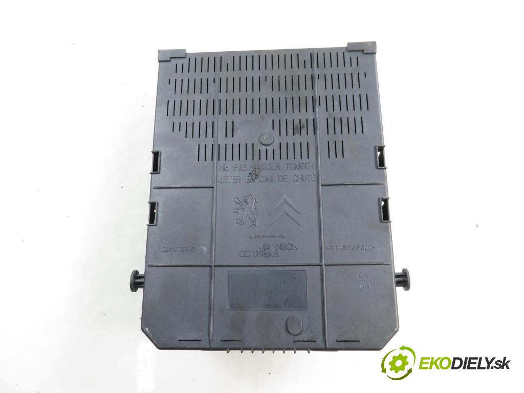 CITROEN C5 III (RD_) SEDAN 2010 80,00 1.6 HDi 110 - 9HZ (DV6TED4) 1560,00 MODUL BSI 966405908002