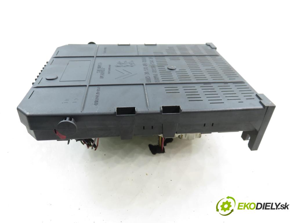 CITROEN C5 III (RD_) SEDAN 2010 80,00 1.6 HDi 110 - 9HZ (DV6TED4) 1560,00 MODUL BSI 966405908002