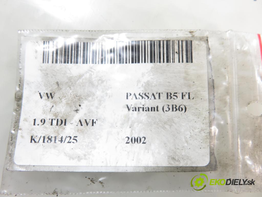 VW PASSAT B5.5 Variant (3B6) KOMBI 2002 96,00 1.9 TDI PD 130 - AVF 1896,00 Vstrekovač 038130073AR (Vstrekovač paliva)