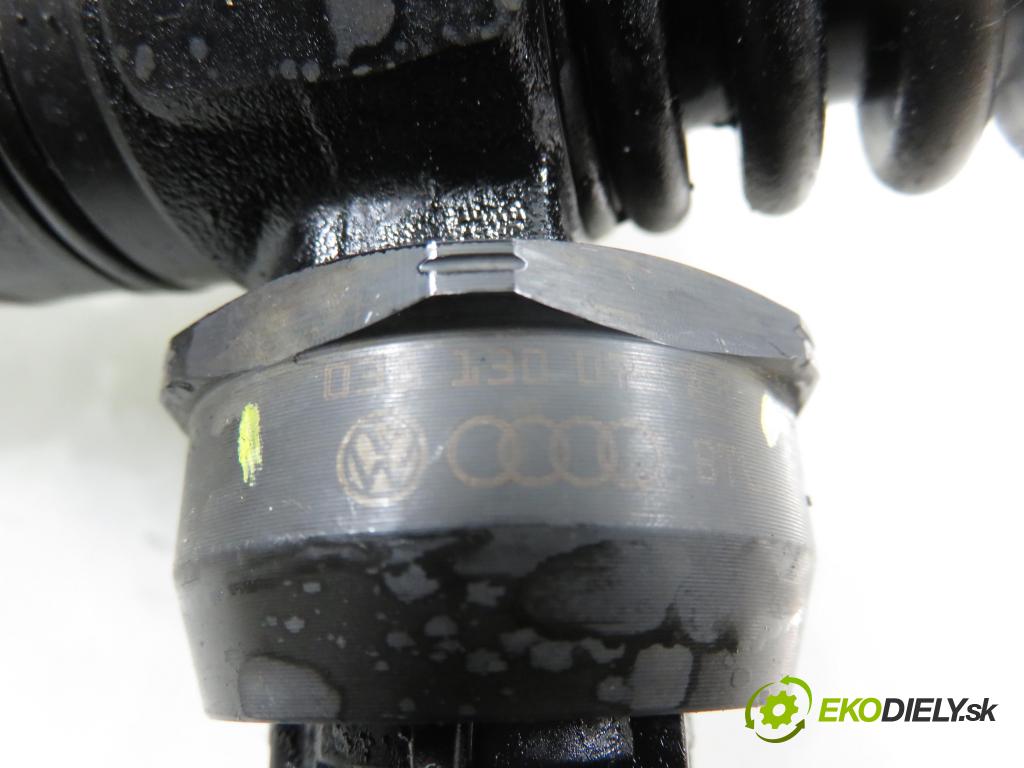 VW PASSAT B5.5 Variant (3B6) KOMBI 2002 96,00 1.9 TDI PD 130 - AVF 1896,00 Vstrekovač 038130073AR (Vstrekovač paliva)