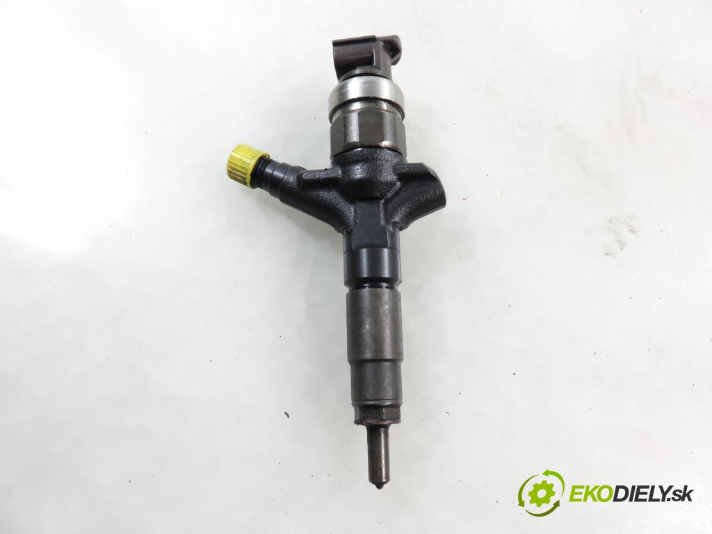 SUBARU FORESTER (SH_) SUV 2009 110,00 2.0 D AWD 1998,00 vstrekovač 16613AA030 (Vstrekovač paliva)