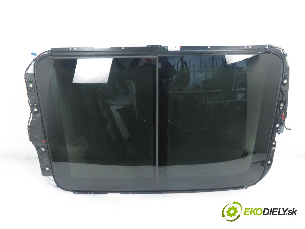 VW TIGUAN (5N_) SUV 2014 130,00 2.0 TDI 4motion - CFGC 1968,00 SKLO: strecha panoramatický 5N0877041H
