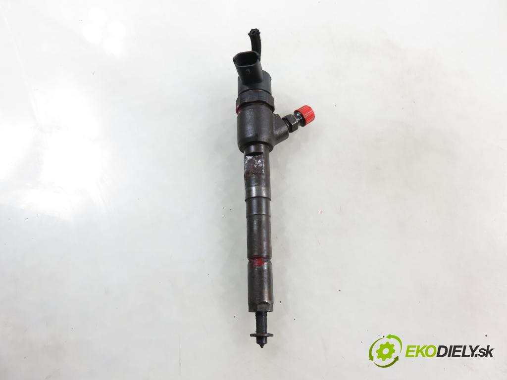 FIAT FIORINO nadwozie zamknięte / kombi (225_) FURGON 2008 55,00 1.3 D Multijet 1248,00 vstrekovač 0445110183 (Vstrekovač paliva)