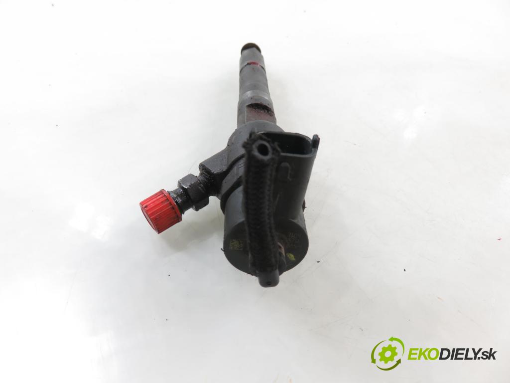 FIAT FIORINO nadwozie zamknięte / kombi (225_) FURGON 2008 55,00 1.3 D Multijet 1248,00 vstrekovač 0445110183 (Vstrekovač paliva)