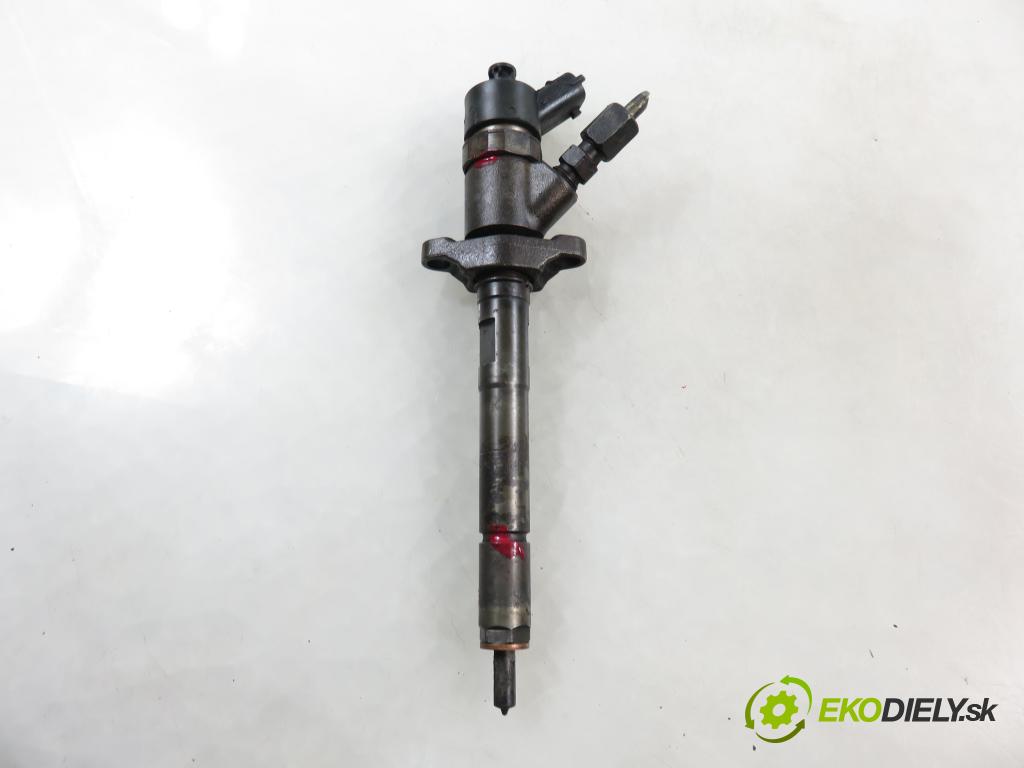 PEUGEOT 307 Break (3E) KOMBI 2004 0,00 1.6 HDi 110 - 9HZ (DV6TED4) 1560,00 vstrekovač 0445110188 (Vstrekovač paliva)