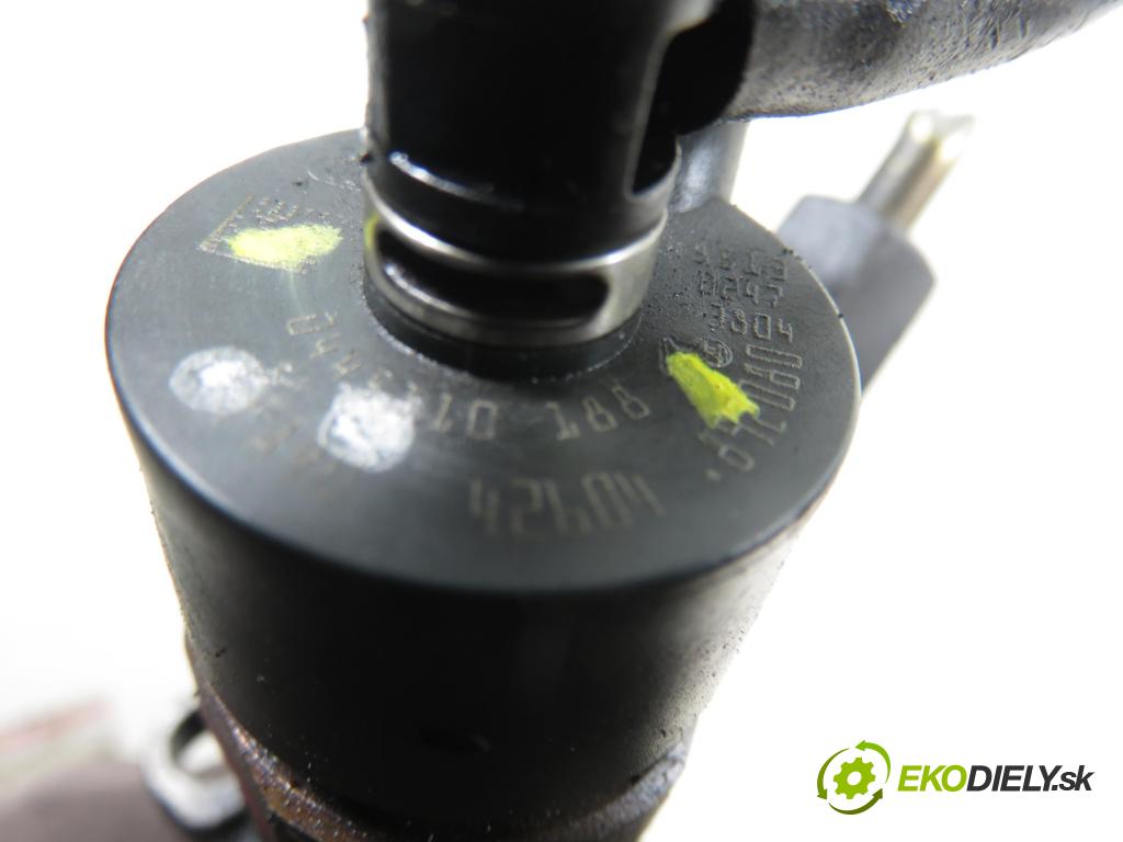 PEUGEOT 307 Break (3E) KOMBI 2004 0,00 1.6 HDi 110 - 9HZ (DV6TED4) 1560,00 vstrekovač 0445110188 (Vstrekovač paliva)