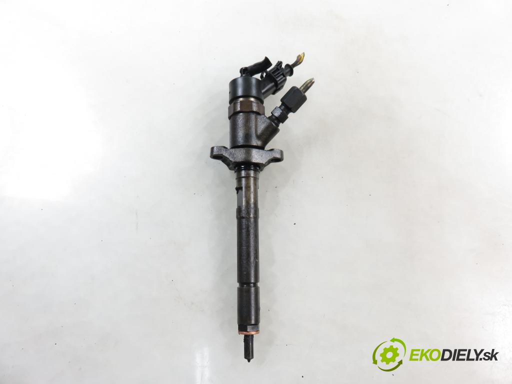 PEUGEOT 307 Break (3E) KOMBI 2004 0,00 1.6 HDi 110 - 9HZ (DV6TED4) 1560,00 vstrekovač 0445110188 (Vstrekovač paliva)