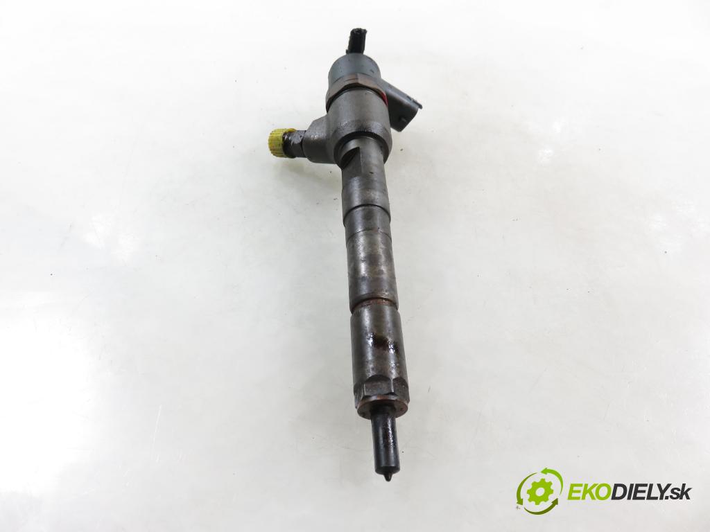 FIAT PANDA (169_) HB 2008 51,00 1.3 D Multijet 4x4 - 188 A8.000 1248,00 vstrekovač 0445110083 (Vstrekovač paliva)