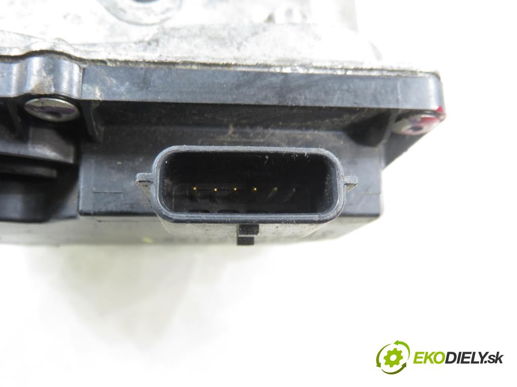 RENAULT KANGOO (KC0/1_) KOMBIVAN 2007 55,00 1.2 16V (KC05, KC06, KC03, KC0T, KC0W, KC1D) - D4F 1149,00 Škrtiaca klapka 8200568712B ; 8200284968 (Škrtiaca klapka)