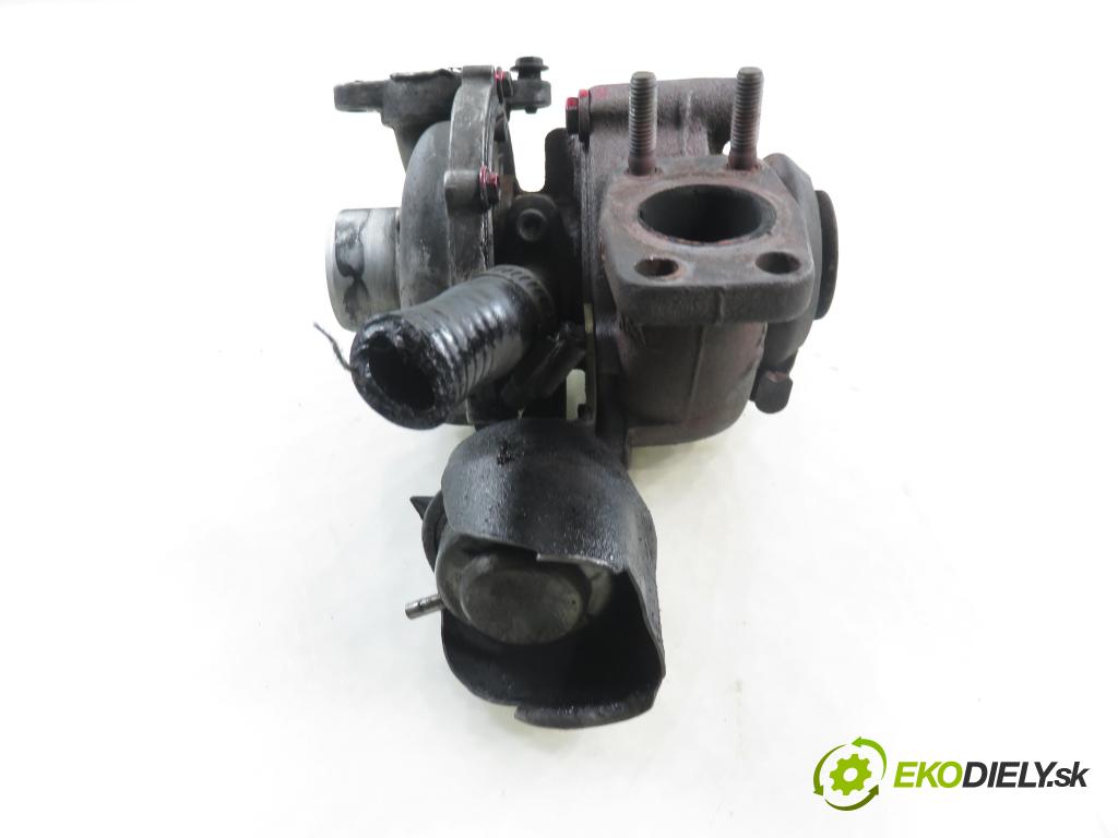 PEUGEOT 307 Break (3E) KOMBI 2004 0,00 1.6 HDi 110 - 9HZ (DV6TED4) 1560,00 RYCHLONABÍJEČKA: 9657248680 (Kompletní turbodmychadlo)