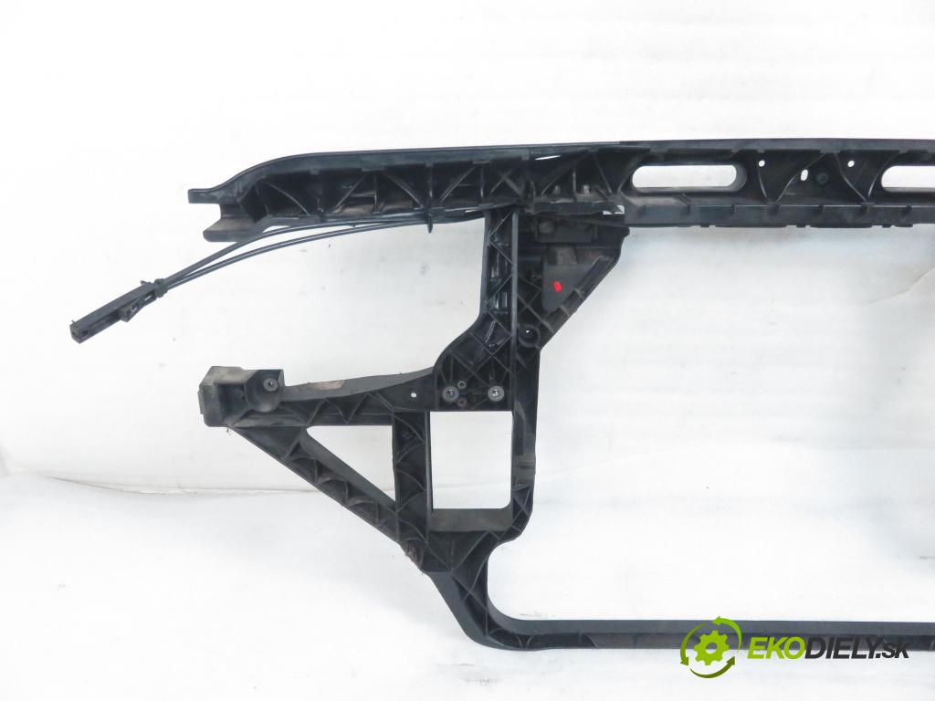 BMW X3 (E83) SUV 2004 110,00 2.0 d 150 - M47 D20 (204D4) 1995,00 držák přední část