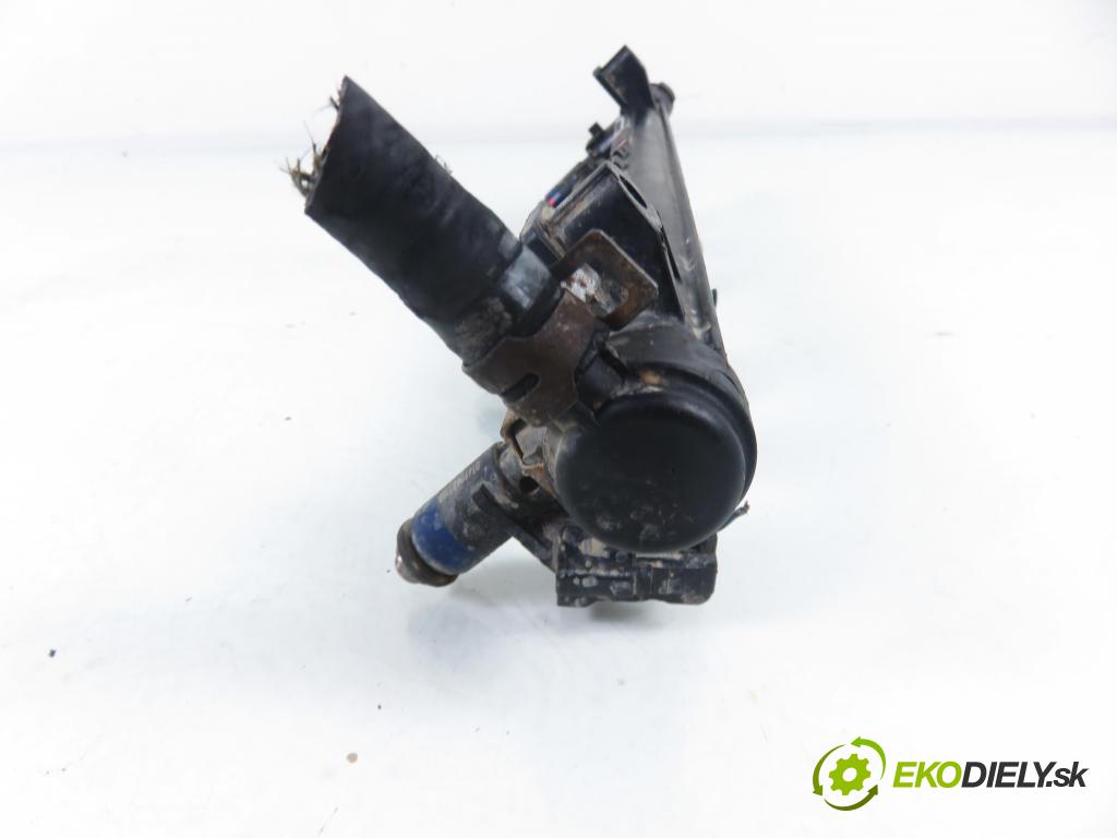 SKODA FABIA I (6Y2) HB 2005 55,00 1.4 16V - BKY 1390,00 Lišta vstrekovacia 036133320 (Vstrekovacia lišta)