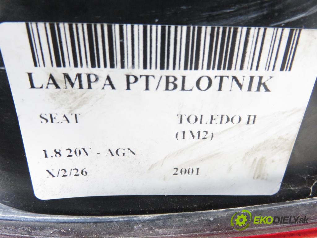 SEAT TOLEDO II (1M2) SEDAN 2001 92,00 1.8 20V 125 - AGN 1781,00 Svetlo pravé zadné 1M5945257
