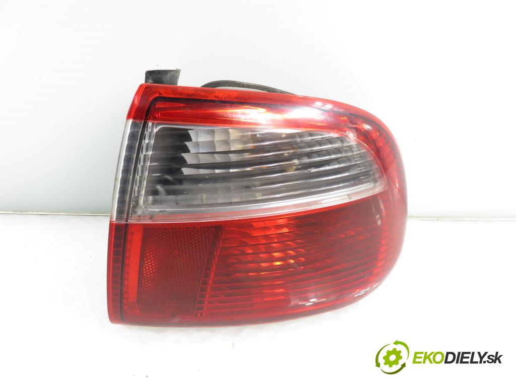 SEAT TOLEDO II (1M2) SEDAN 2001 92,00 1.8 20V 125 - AGN 1781,00 Svetlo pravé zadné 1M5945257
