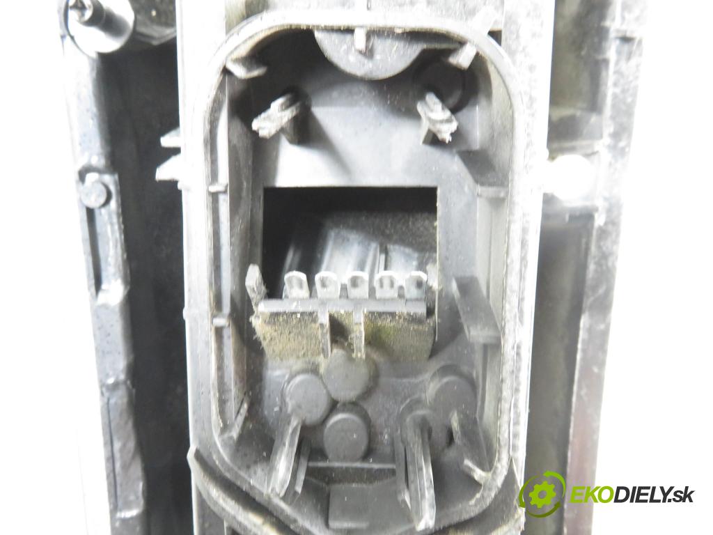 OPEL MERIVA A nadwozie wielkoprzestrzenne (MPV) (X03) HB 2006 92,00 1.8 - Z 18 XE 1796,00 Svetlo ľavé zadné 13196002