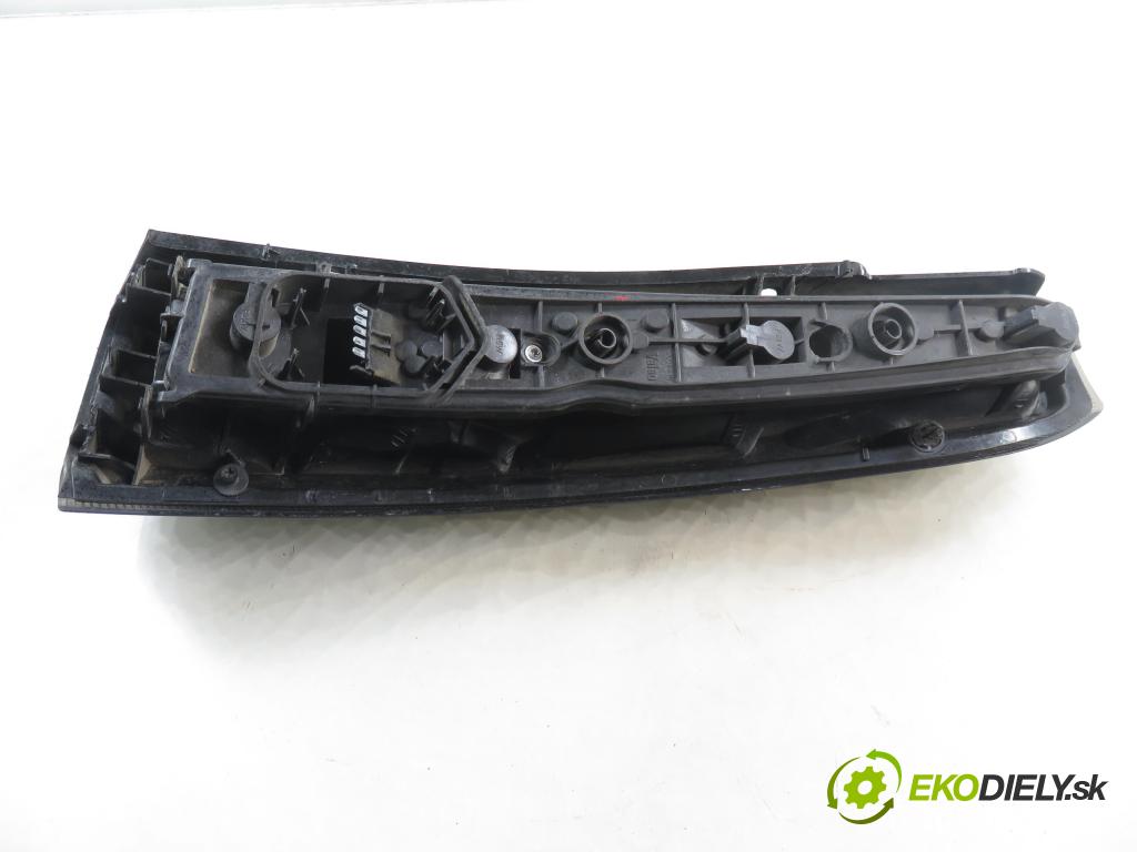OPEL MERIVA A nadwozie wielkoprzestrzenne (MPV) (X03) HB 2006 92,00 1.8 - Z 18 XE 1796,00 Svetlo ľavé zadné 13196002