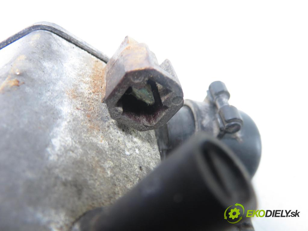 HYUNDAI TUCSON (JM) SUV 2006 83,00 2.0 CRDi 4WD 113 - D4EA 1991,00 startér 3610027010 (Startér)