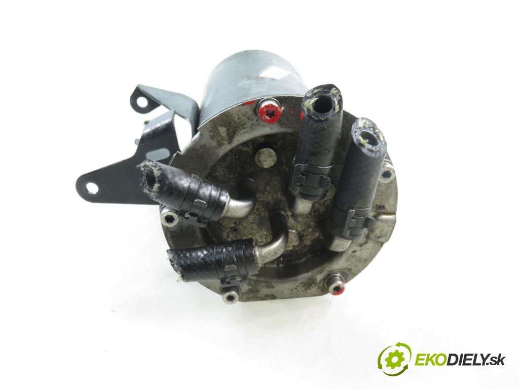 VW TIGUAN (5N_) SUV 2011 103,00 2.0 TDI 4motion - CFFB 1968,00 Obal filtra paliva 3C0127400C ; 5N0127399E (Obal palivového filtra)