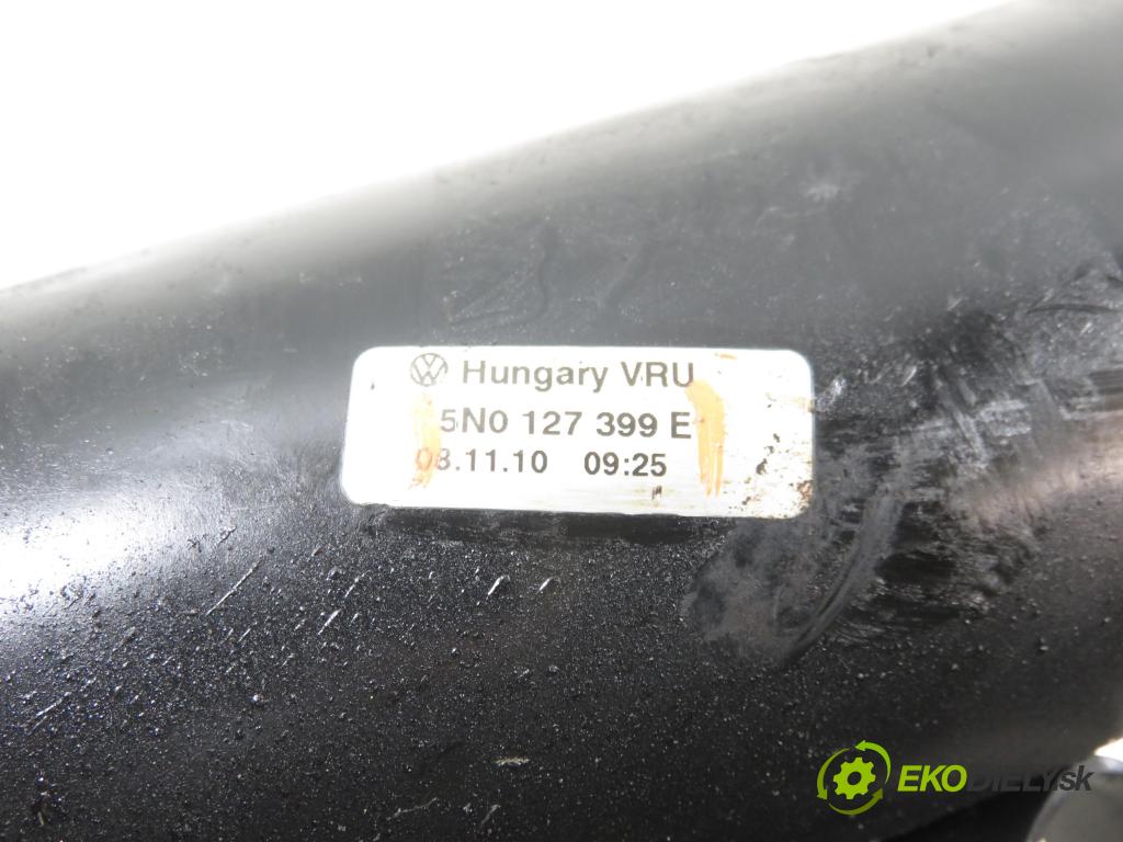 VW TIGUAN (5N_) SUV 2011 103,00 2.0 TDI 4motion - CFFB 1968,00 Obal filtra paliva 3C0127400C ; 5N0127399E (Obal palivového filtra)