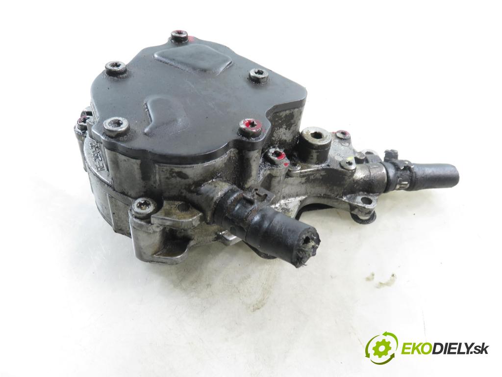 AUDI A2 (8Z0) HB 2002 55,00 1.4 TDI - AMF 1422,00 Pumpa vákuová 038145209E