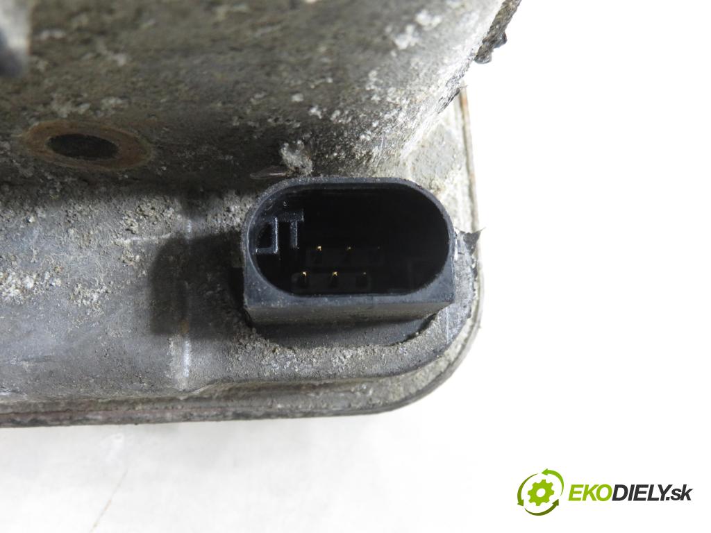 JEEP PATRIOT (MK74) SUV 2008 125,00 2.4 4x4 - 170 DOHC 16V Dual VVT (ED3) 2360,00 Škrtiaca klapka 5429090 (Škrtiaca klapka)