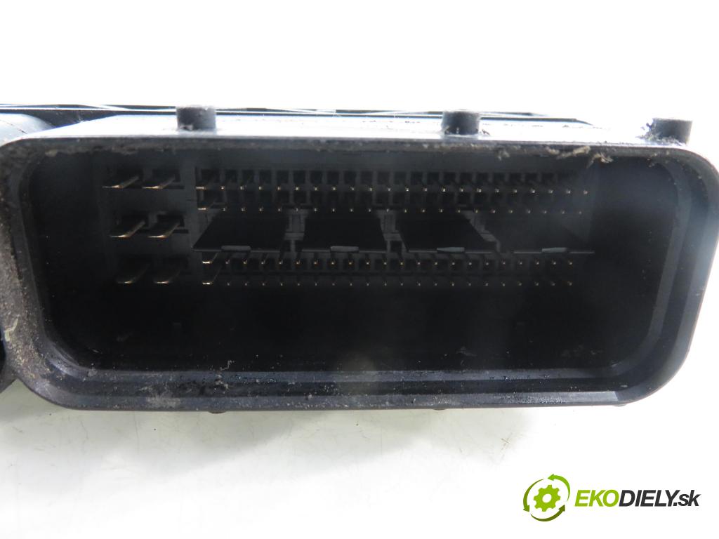 VW TIGUAN (5N_) SUV 2011 103,00 2.0 TDI 4motion - CFFB 1968,00 Riadiaca jednotka Motor 0281017033 ; 03L906018FA