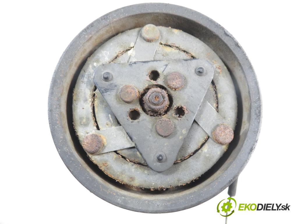 RENAULT CLIO II (BB_, CB_) HB 2000 55,00 1.4 (B/CB0C) - E7J 634 1390,00 KOMPRESOR: klimatizácie  (Kompresor klimatizácie)