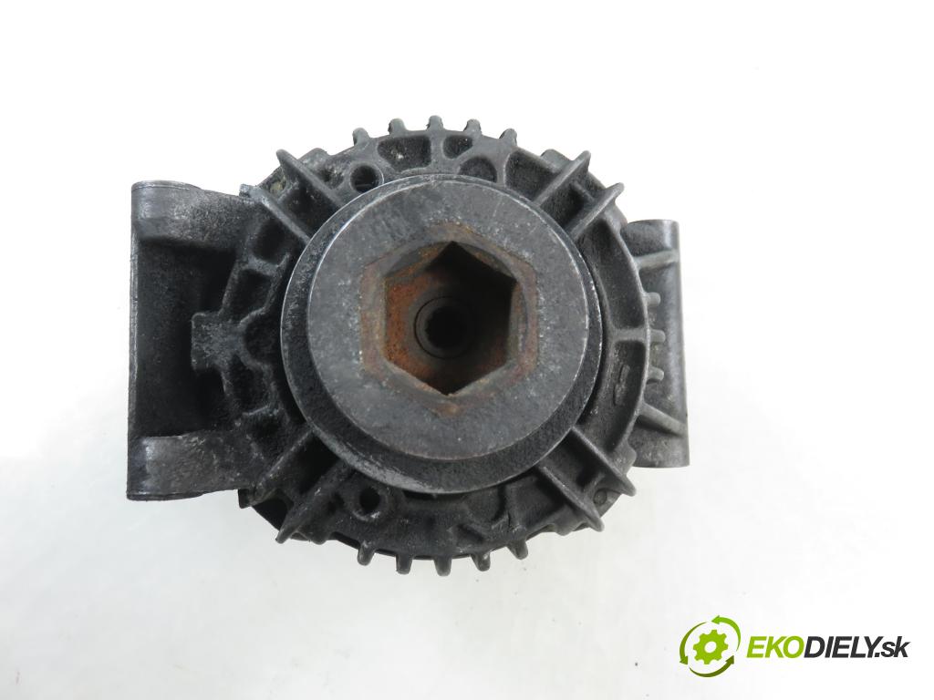 RENAULT CLIO II (BB_, CB_) HB 2000 55,00 1.4 (B/CB0C) - E7J 634 1390,00 Alternátor 7700434899 ; 0124325031 (Alternátor)