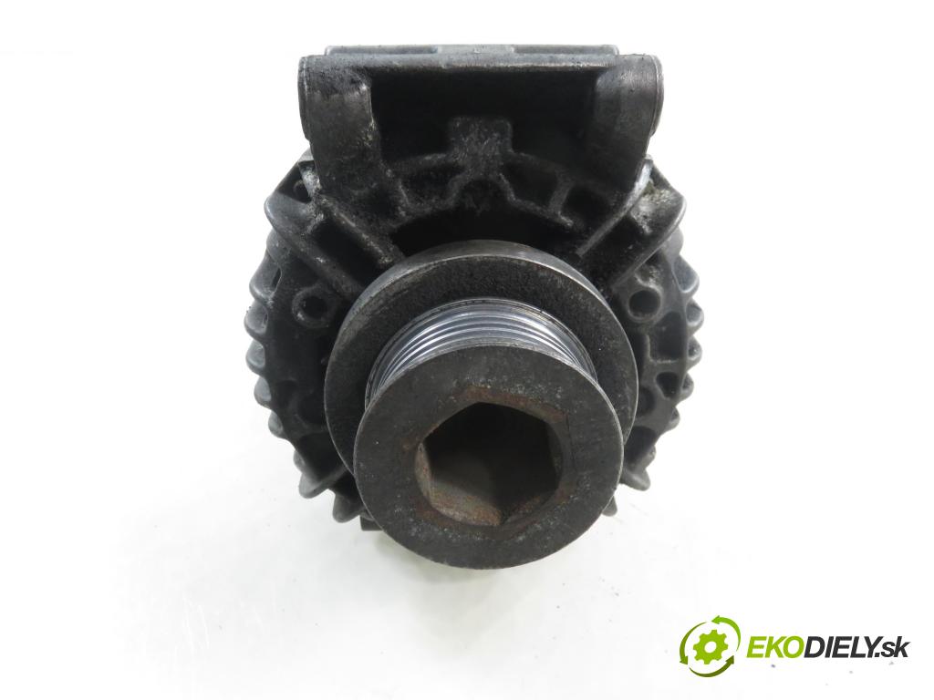 RENAULT CLIO II (BB_, CB_) HB 2000 55,00 1.4 (B/CB0C) - E7J 634 1390,00 Alternátor 7700434899 ; 0124325031 (Alternátor)