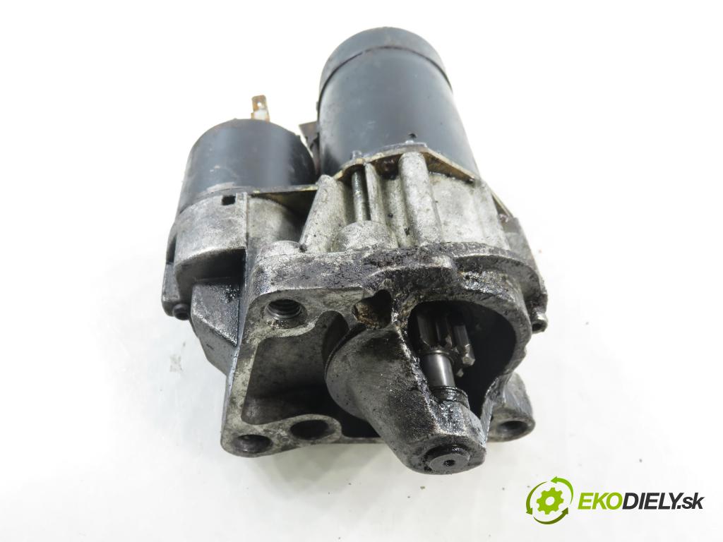 RENAULT CLIO II (BB_, CB_) HB 2000 55,00 1.4 (B/CB0C) - E7J 634 1390,00 Štartér  (Štartér)