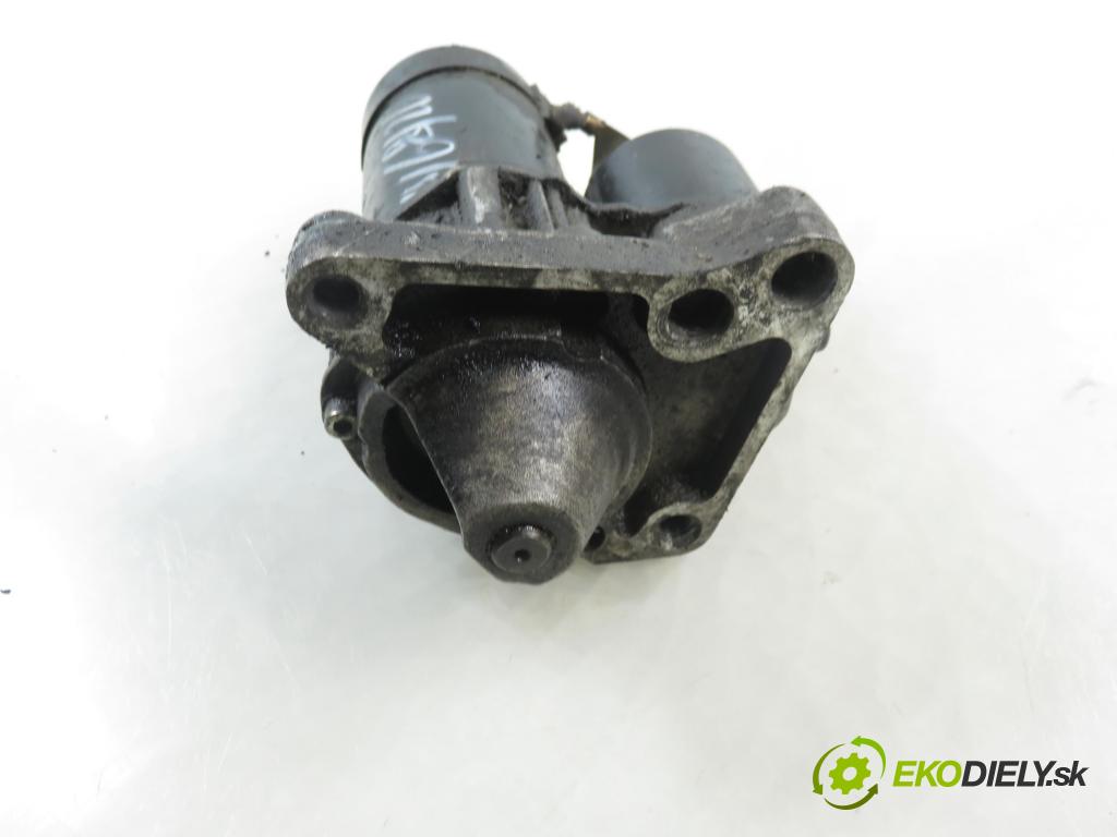 RENAULT CLIO II (BB_, CB_) HB 2000 55,00 1.4 (B/CB0C) - E7J 634 1390,00 Štartér  (Štartér)