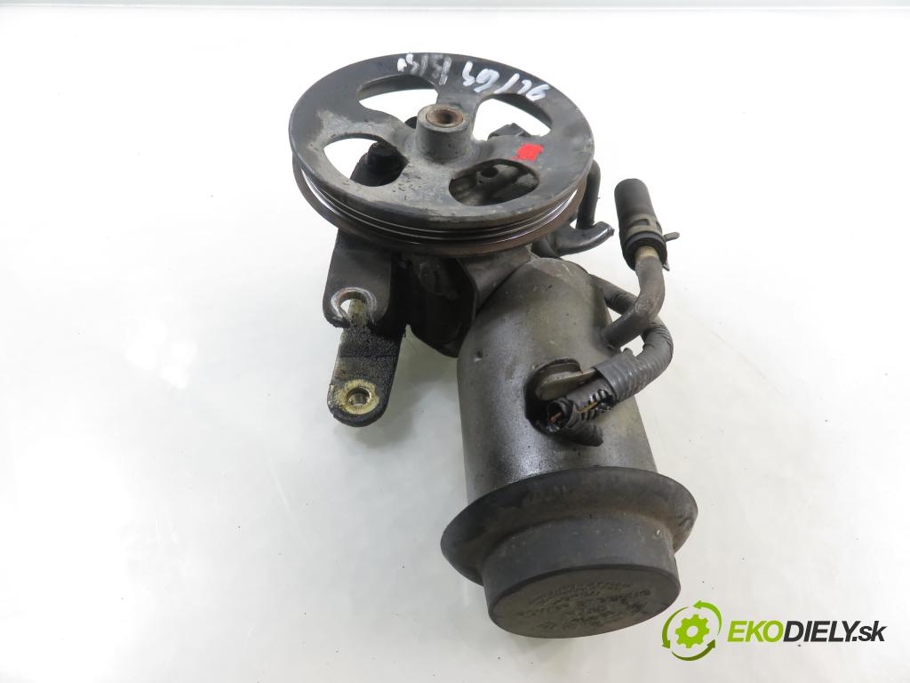 TOYOTA YARIS (_P1_) HB 2003 0,00 1.5 (NCP13_) - 1NZ-FE 1497,00 Pumpa servočerpadlo  (Servočerpadlo)