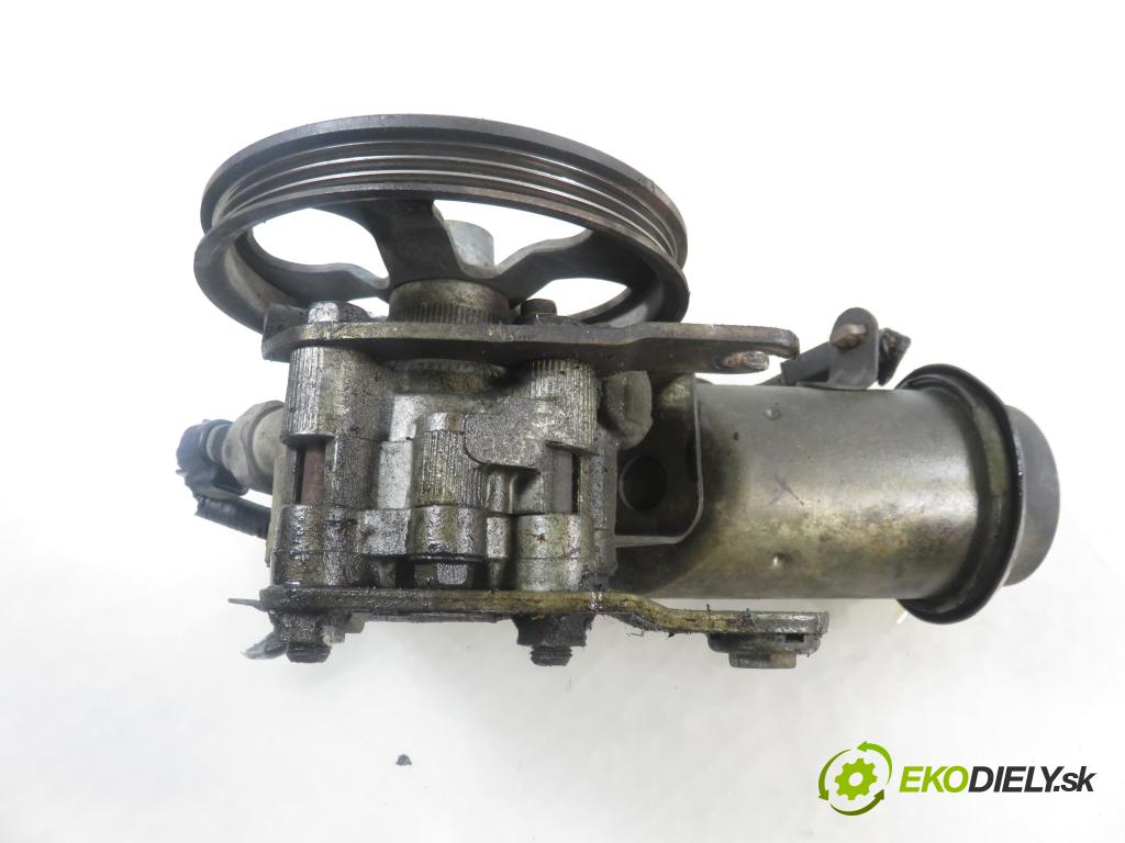 TOYOTA YARIS (_P1_) HB 2003 0,00 1.5 (NCP13_) - 1NZ-FE 1497,00 Pumpa servočerpadlo  (Servočerpadlo)