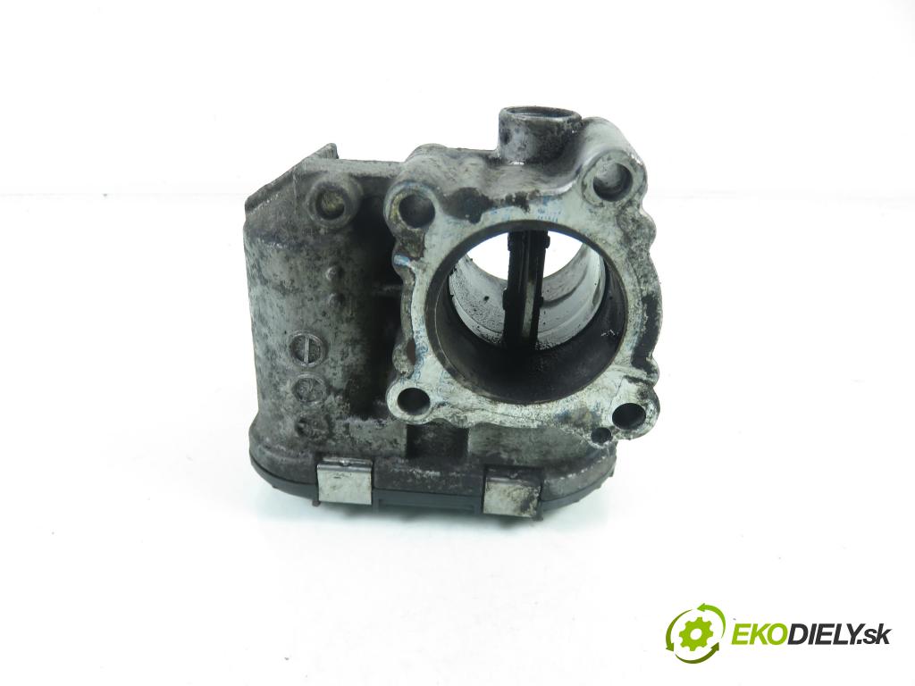 RENAULT TRAFIC II Skrzynia (FL) FURGON 2007 84,00 2.0 dCi 115 - M9R 780 1995,00 Škrtiaca klapka 8200330810D ; 8200330812 ; 0281002681 (Škrtiaca klapka)