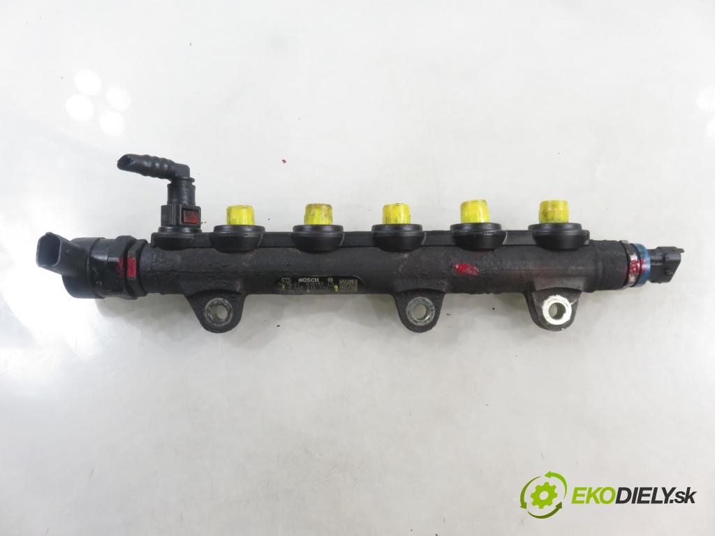 RENAULT TRAFIC II Skrzynia (FL) FURGON 2007 84,00 2.0 dCi 115 - M9R 780 1995,00 Lišta vstrekovacia 0445214114 ; 82426550 ; 0445214114 (Vstrekovacia lišta)