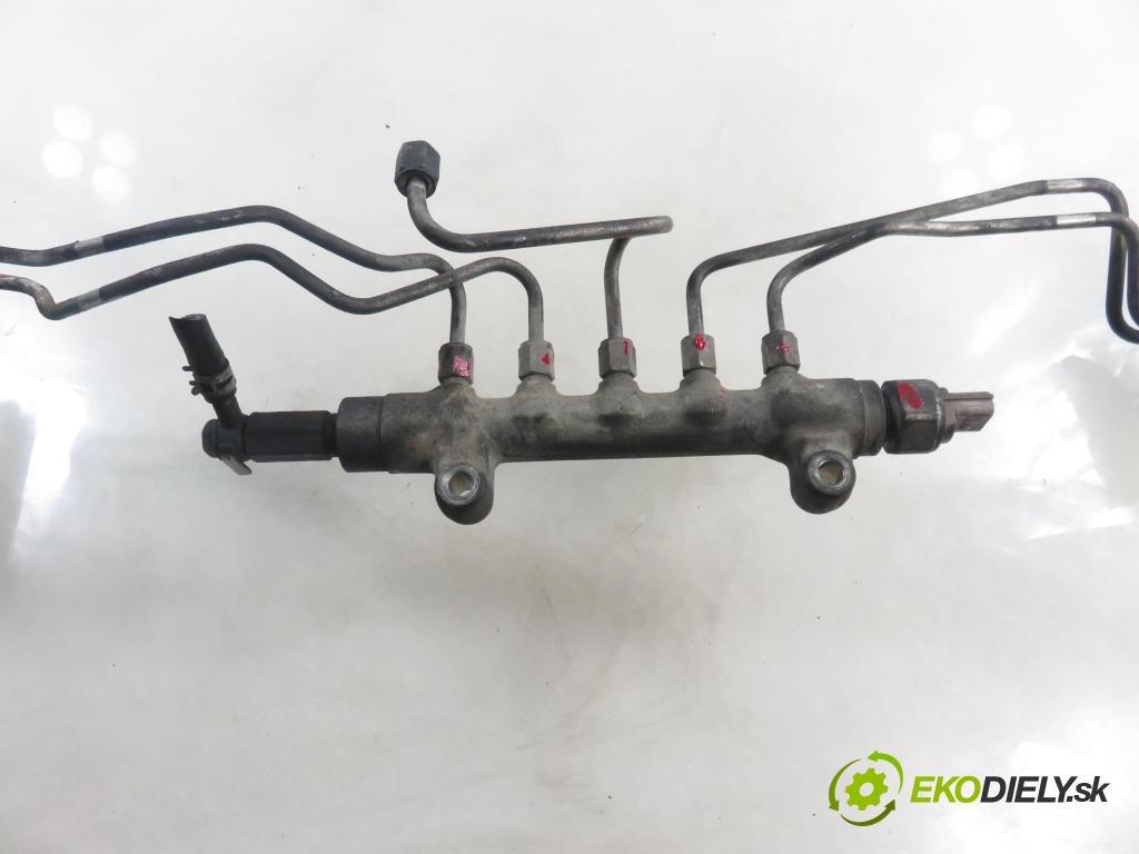 SUBARU FORESTER (SH_) SUV 2009 110,00 2.0 D AWD 1998,00 Lišta vstrekovacia  (Vstrekovacia lišta)