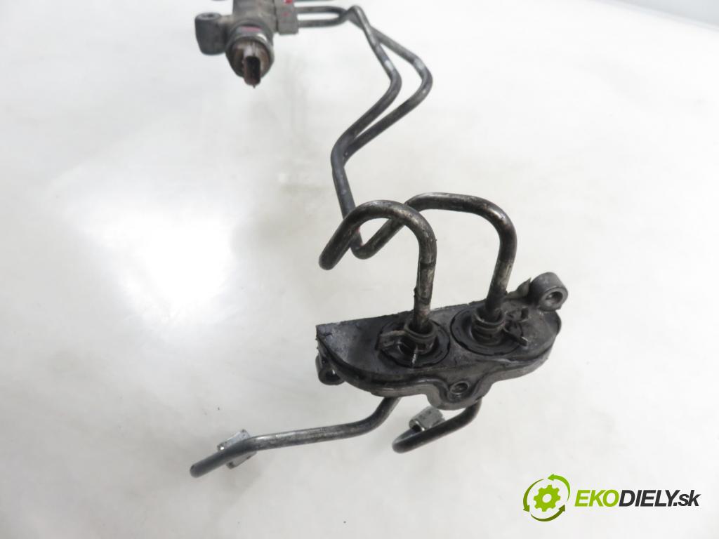 SUBARU FORESTER (SH_) SUV 2009 110,00 2.0 D AWD 1998,00 Lišta vstrekovacia  (Vstrekovacia lišta)