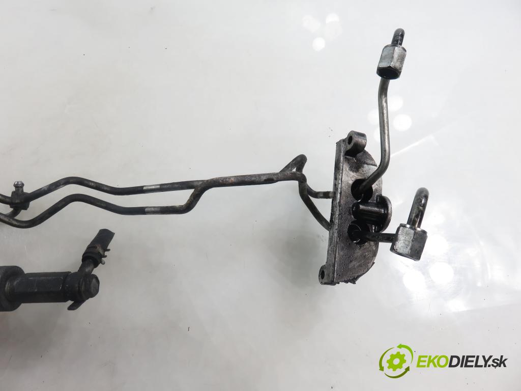 SUBARU FORESTER (SH_) SUV 2009 110,00 2.0 D AWD 1998,00 Lišta vstrekovacia  (Vstrekovacia lišta)