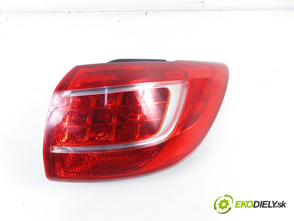 KIA SPORTAGE (SL) SUV 2011 100,00 2.0 CRDi AWD 136 - D4HA 1995,00 Svetlo pravé zadné 924023W0