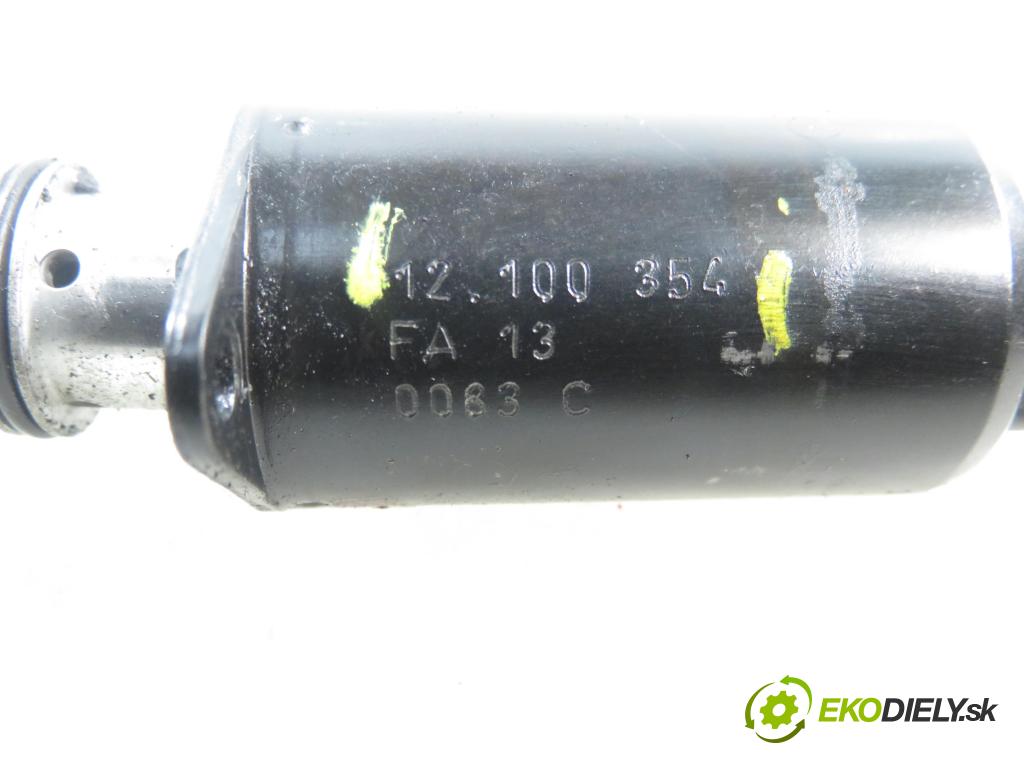 VW PASSAT B6 Variant (3C5) KOMBI 2006 184,00 3.2 FSI 4motion - AXZ 3168,00 Snímač časovania Vačkový hriadeľ: 22100202 ; 12100354