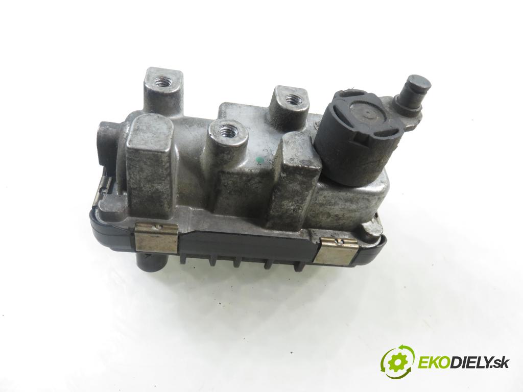 FORD FOCUS II (DA_, HCP) HB 2005 85,00 1.8 TDCi 115 - KKDA 1753,00 Nastavovač turba 6NW008412712120 (Motorček ostatné)