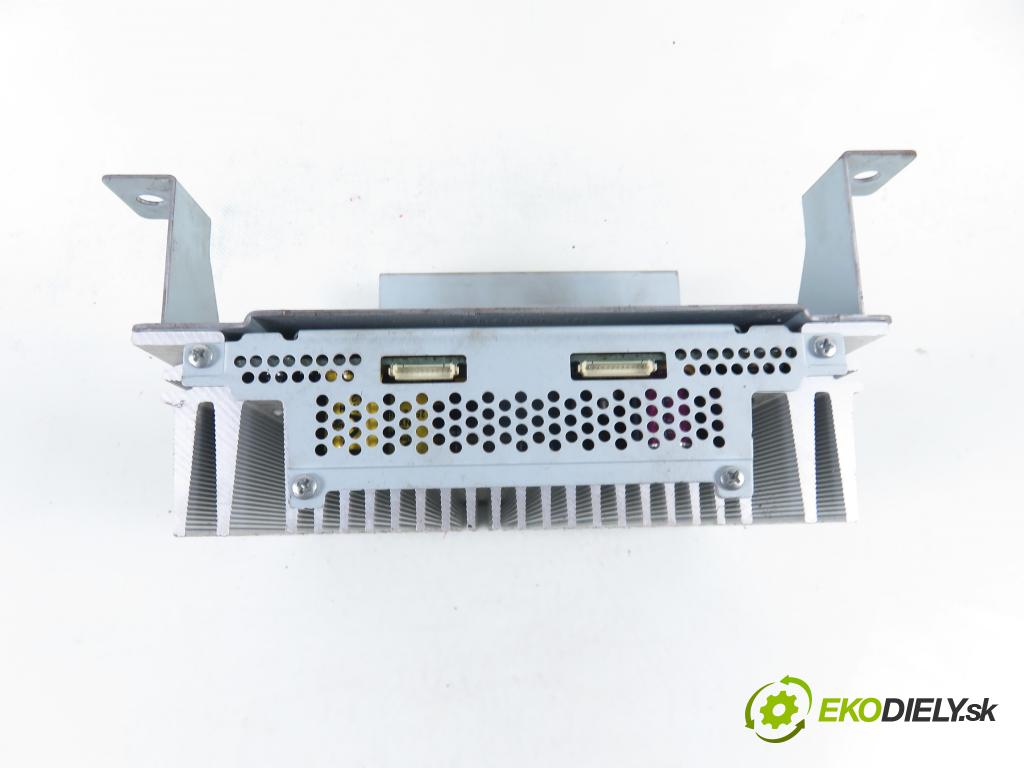 KIA SPORTAGE (SL) SUV 2011 100,00 2.0 CRDi AWD 136 - D4HA 1995,00 Zosilňovač 963703W300 (Zosilňovač)