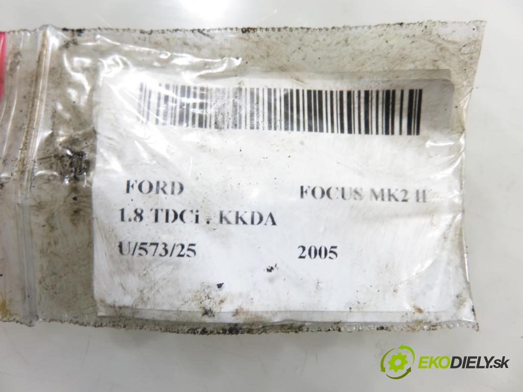 FORD FOCUS II (DA_, HCP) HB 2005 85,00 1.8 TDCi 115 - KKDA 1753,00 vstrekovač 4M5Q9F593AD (Vstrekovač paliva)