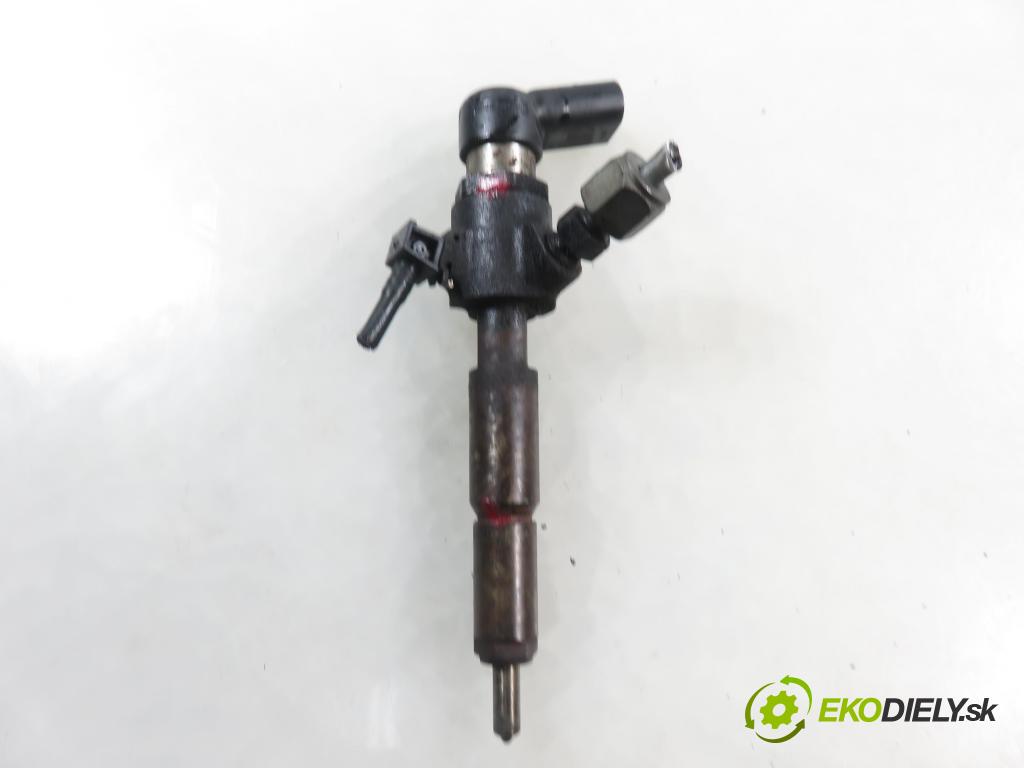 FORD FOCUS II (DA_, HCP) HB 2005 85,00 1.8 TDCi 115 - KKDA 1753,00 vstrekovač 4M5Q9F593AD (Vstrekovač paliva)