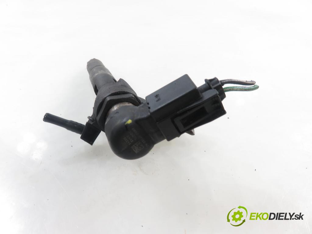 FORD FOCUS II (DA_, HCP) HB 2005 85,00 1.8 TDCi 115 - KKDA 1753,00 vstrekovač 4M5Q9F593AD (Vstrekovač paliva)