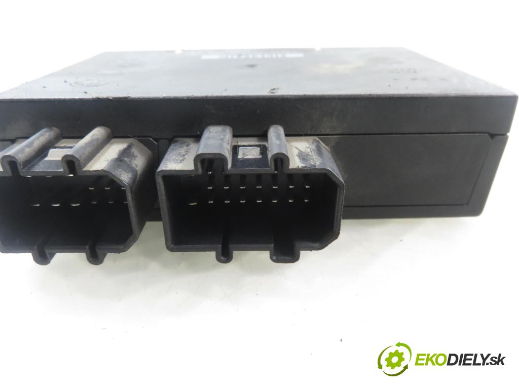 SKODA OCTAVIA I (1U2) LIFTBACK 2001 81,00 1.9 TDI - AHF 1896,00 MODUL komfortu 1C0959799B