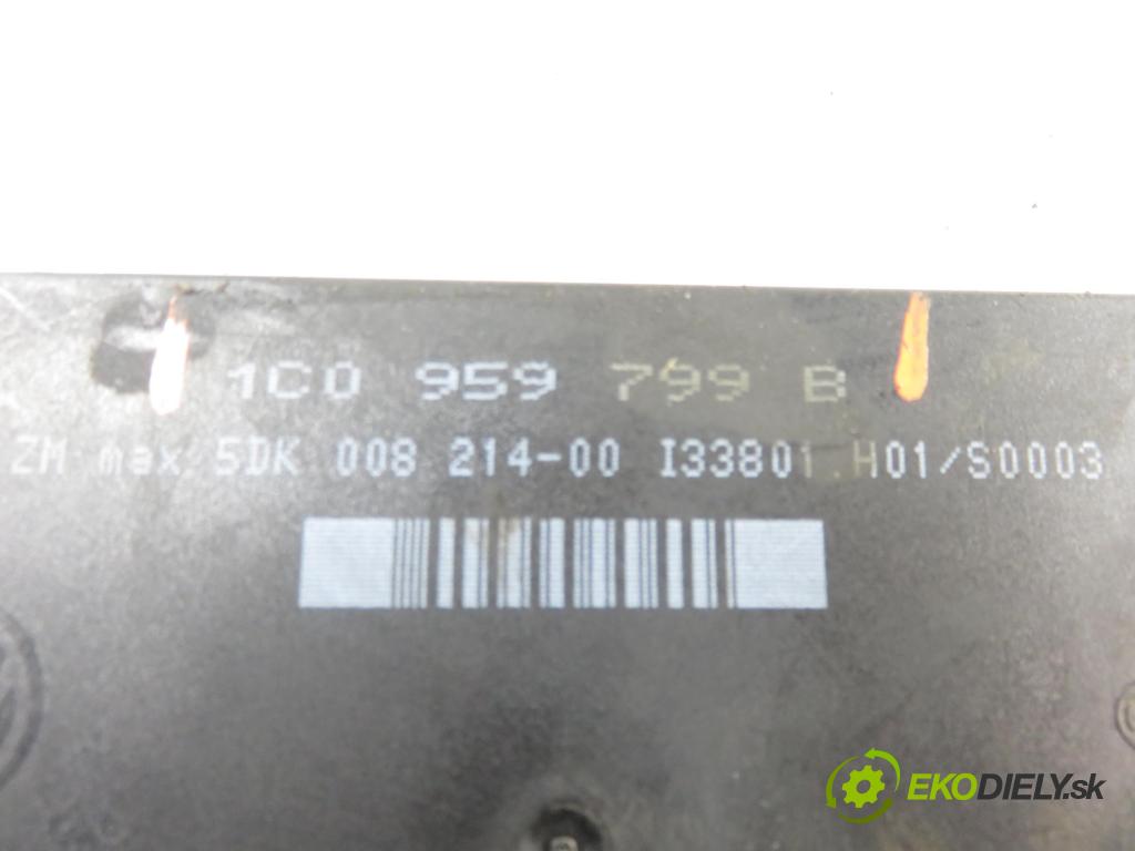 SKODA OCTAVIA I (1U2) LIFTBACK 2001 81,00 1.9 TDI - AHF 1896,00 MODUL komfortu 1C0959799B