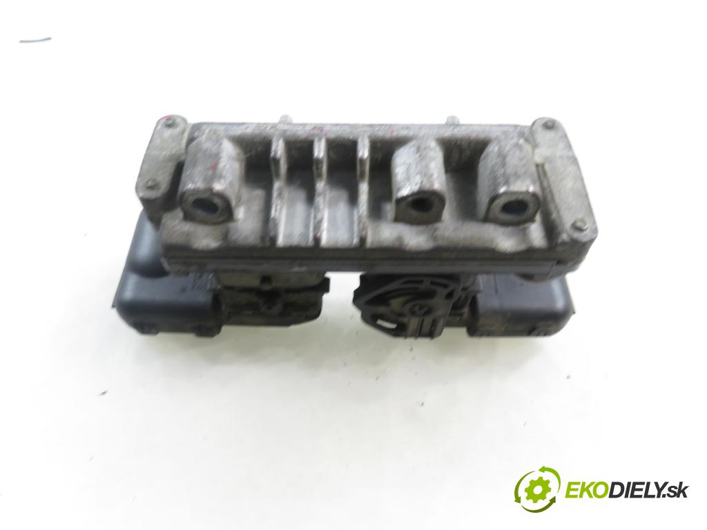 FIAT PUNTO (188_) HB 2004 44,00 1.2 60 - 188 A4.000 1242,00 Riadiaca jednotka Motor IAW5AFP3 ; 55192305