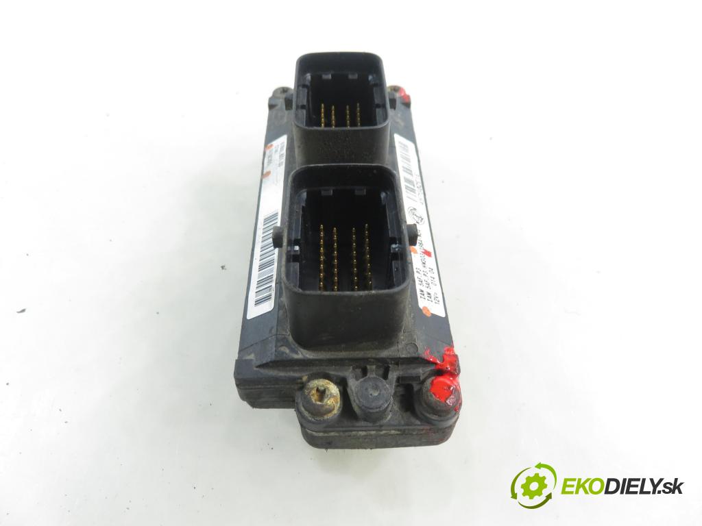 FIAT PUNTO (188_) HB 2004 44,00 1.2 60 - 188 A4.000 1242,00 Riadiaca jednotka Motor IAW5AFP3 ; 55192305