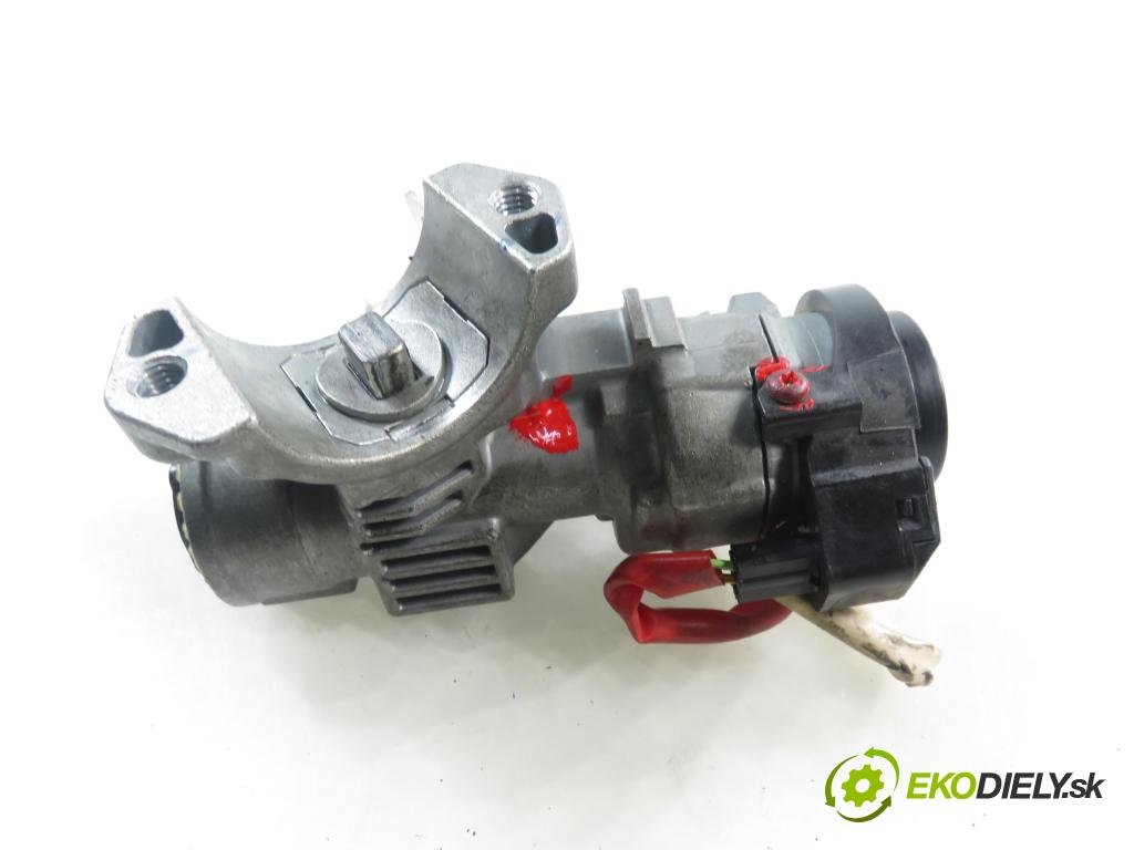 KIA SPORTAGE (SL) SUV 2011 100,00 2.0 CRDi AWD 136 - D4HA 1995,00 spinačka  (Spínacia skrinka)